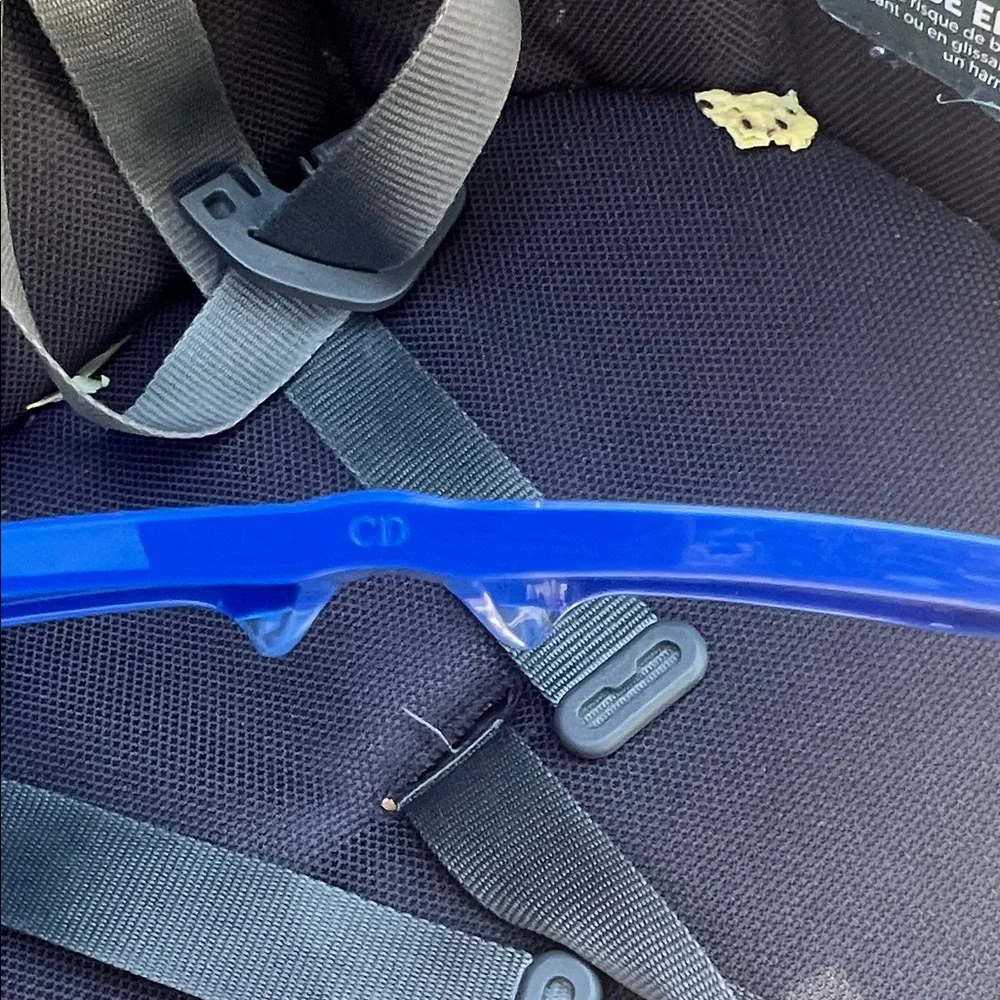 Dior Vibrant Blue Smart Glasses